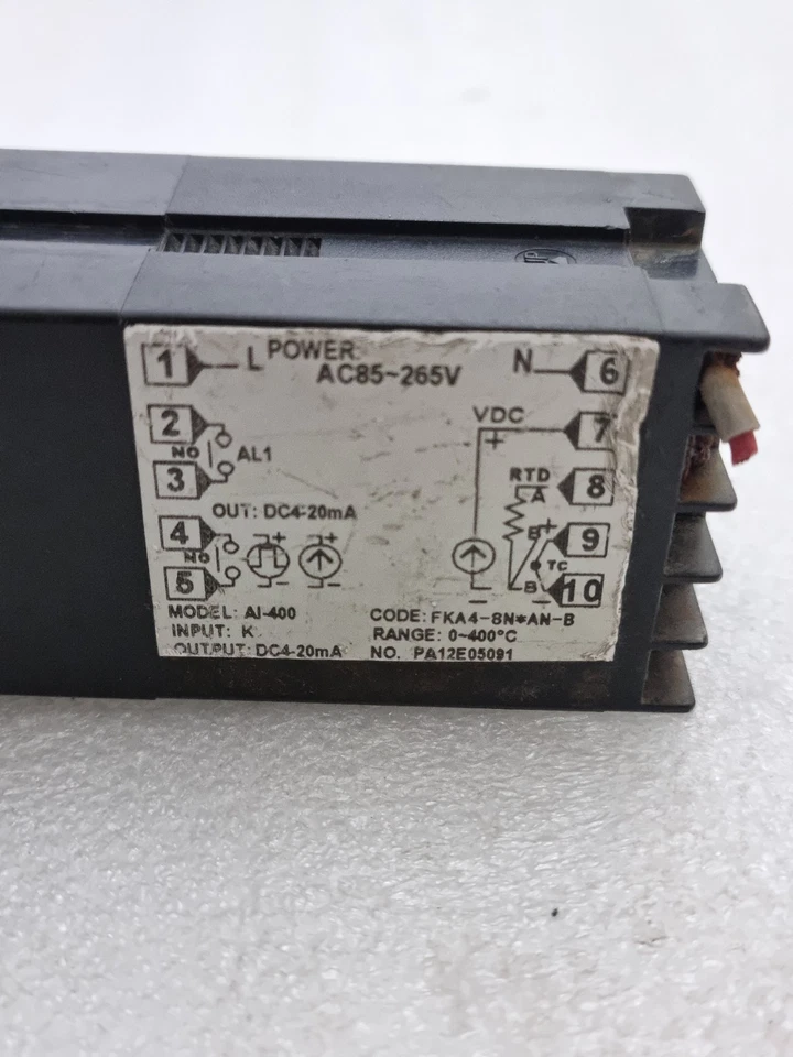 UNITECH UT1148 DIGITAL TEMPERATURE CONTROLLER AC85-265V AI-400 UT1148